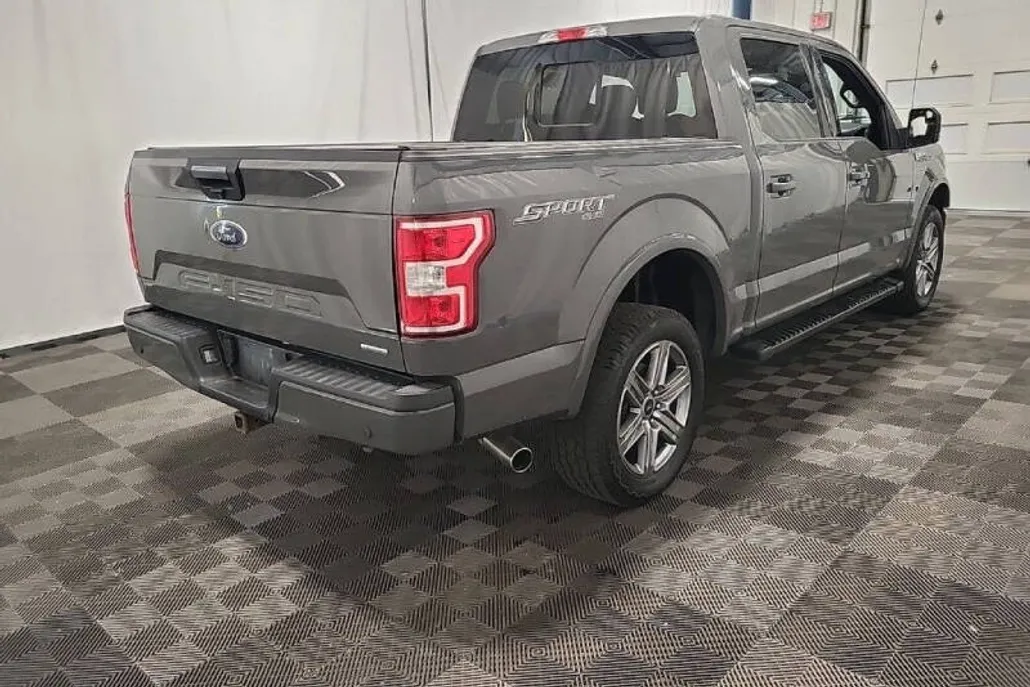2018 Ford F-150 XLT photo 1