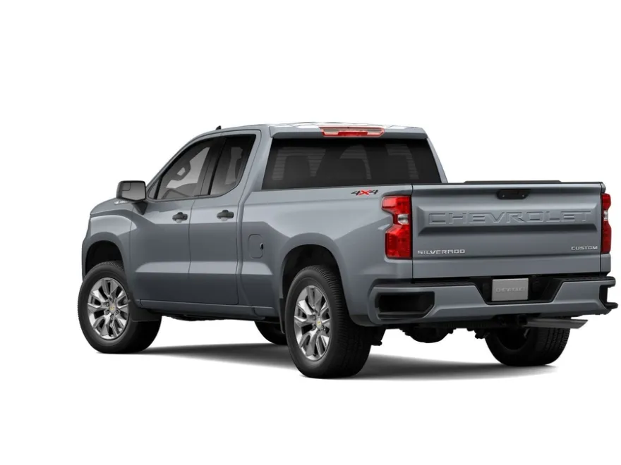 2025 Chevrolet Silverado 1500 Custom photo 2