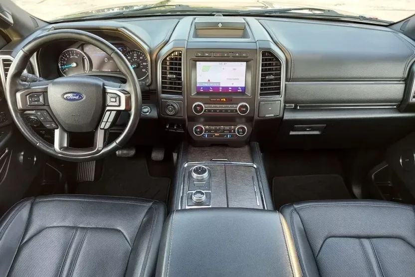 2021 Ford Expedition Limited photo 1