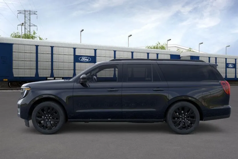 2025 Ford Expedition MAX Platinum photo 1