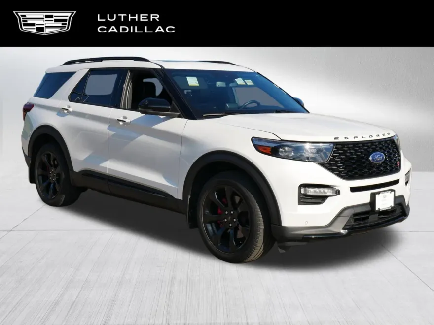 2023 Ford Explorer ST photo 1