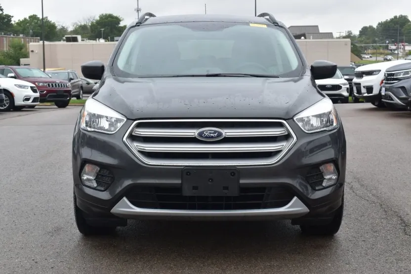 2018 Ford Escape SE photo 1