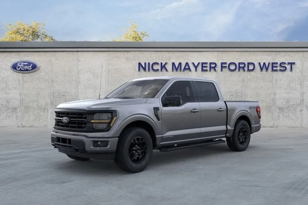 2025 Ford F-150 XLT photo 1