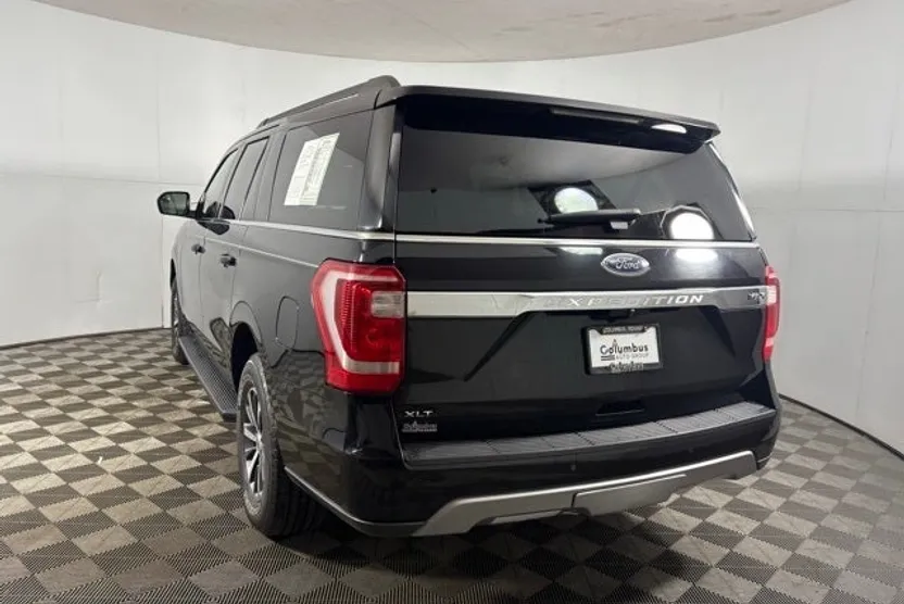 2019 Ford Expedition MAX XLT photo 1