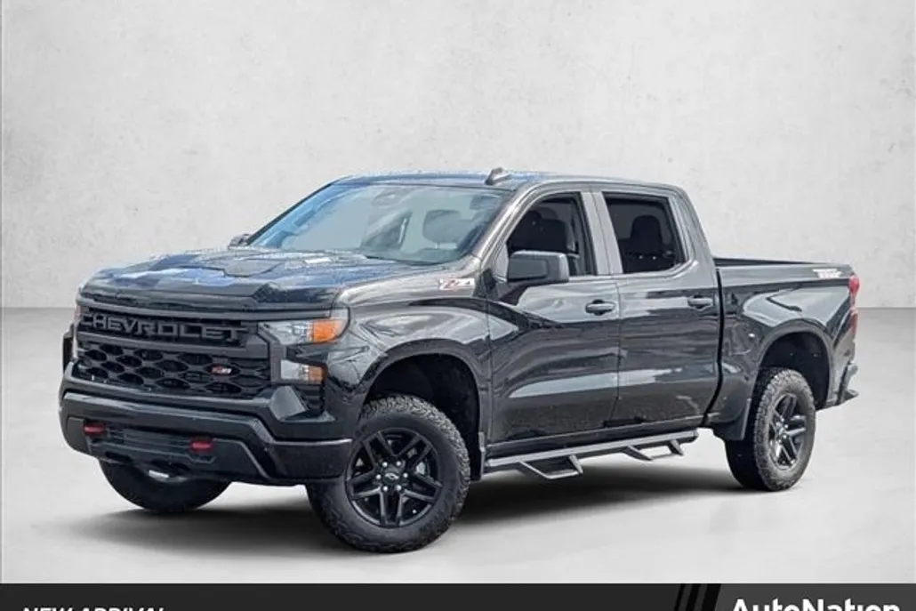 2024 Chevrolet Silverado 1500 Custom Trail Boss photo 1