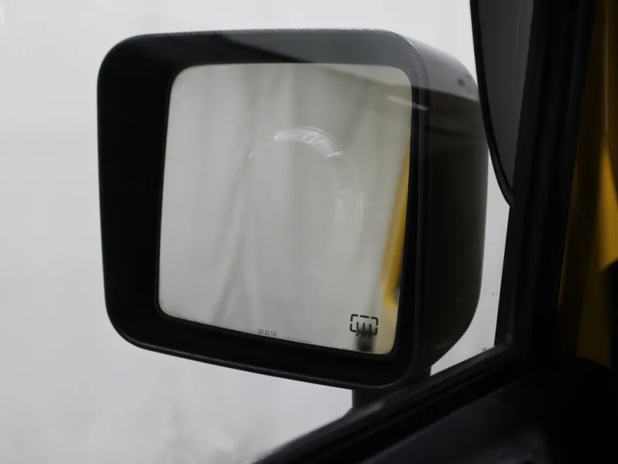 2015 Jeep Wrangler Unlimited Rubicon Hard Rock photo 1