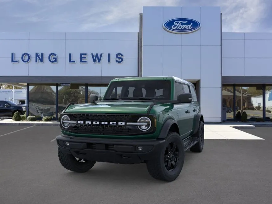 2025 Ford Bronco Outer Banks photo 1