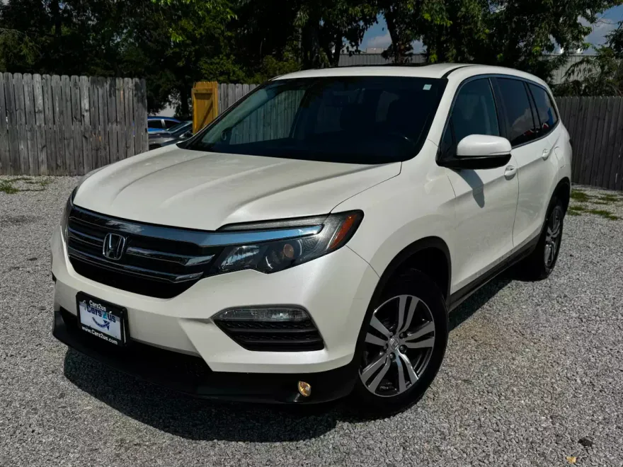 2017 Honda Pilot EX-L photo 1