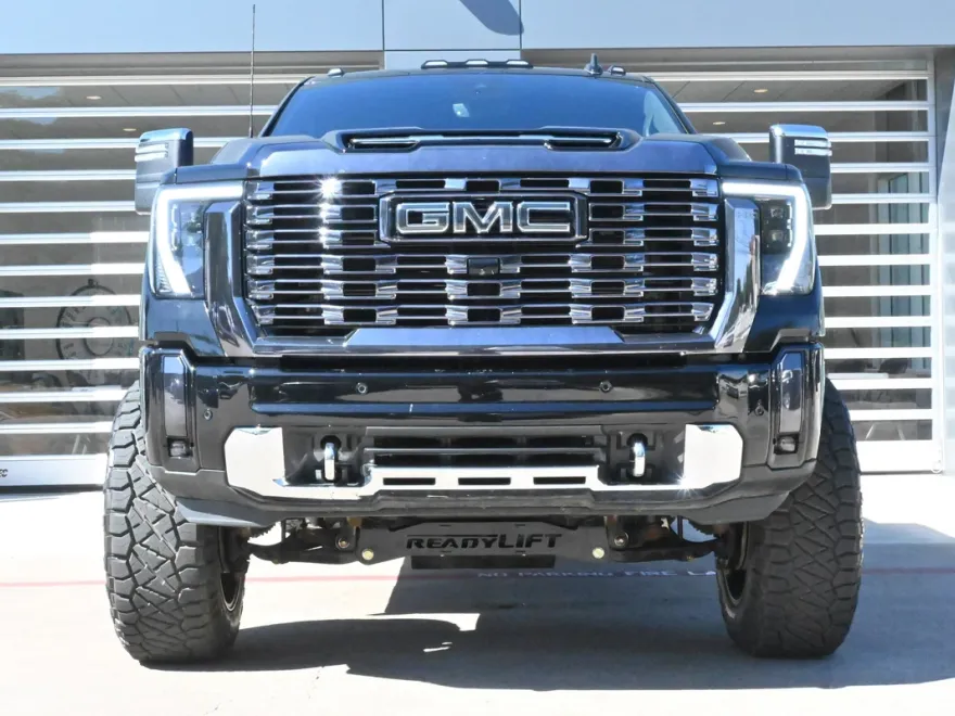 2024 Gmc Sierra HD Denali Ultimate photo 1