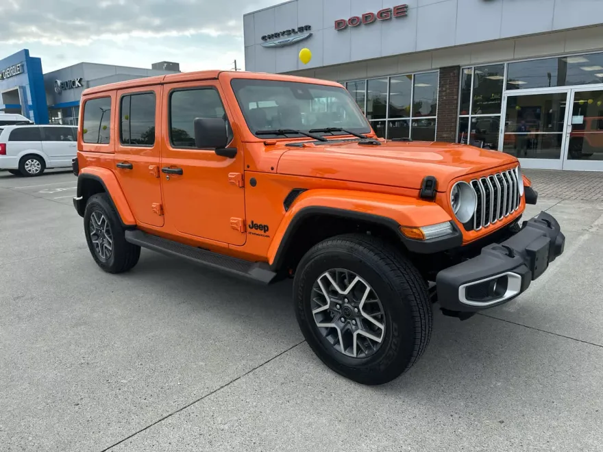 2025 Jeep Wrangler Sahara photo 1