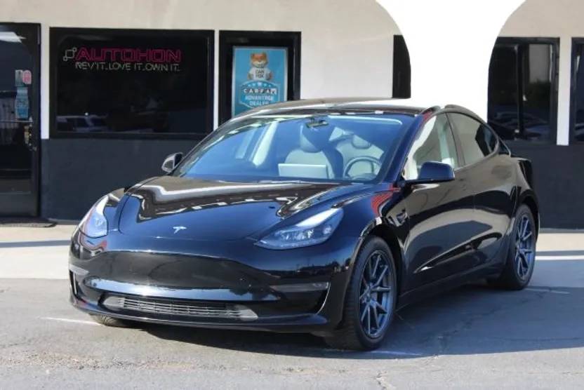 2022 Tesla Model 3 photo 1