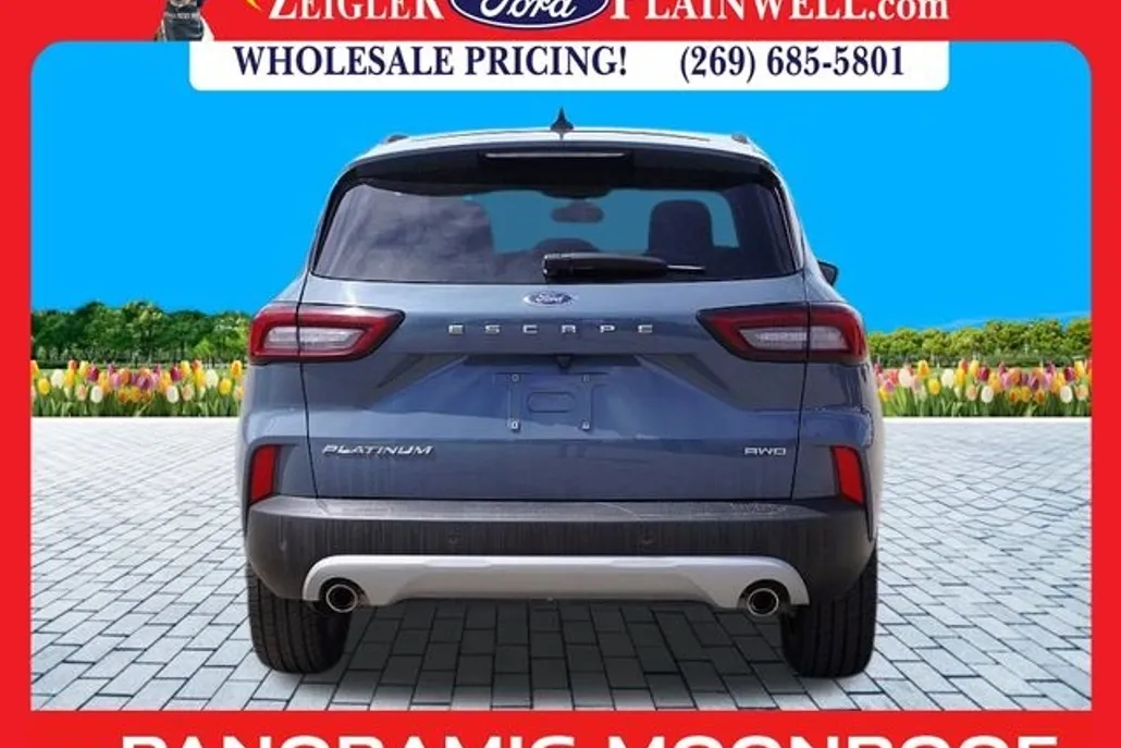 2023 Ford Escape Platinum photo 1