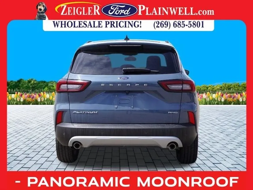 2023 Ford Escape Platinum photo 1