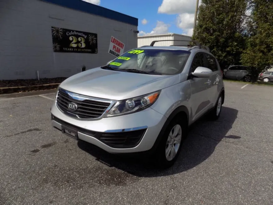 2013 Kia Sportage Base photo 1