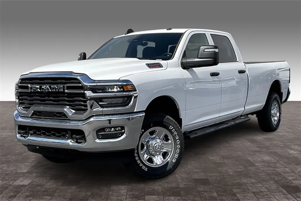 2025 Ram 2500 Tradesman photo 1