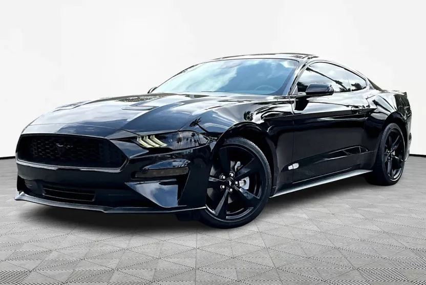 2021 Ford Mustang EcoBoost photo 1