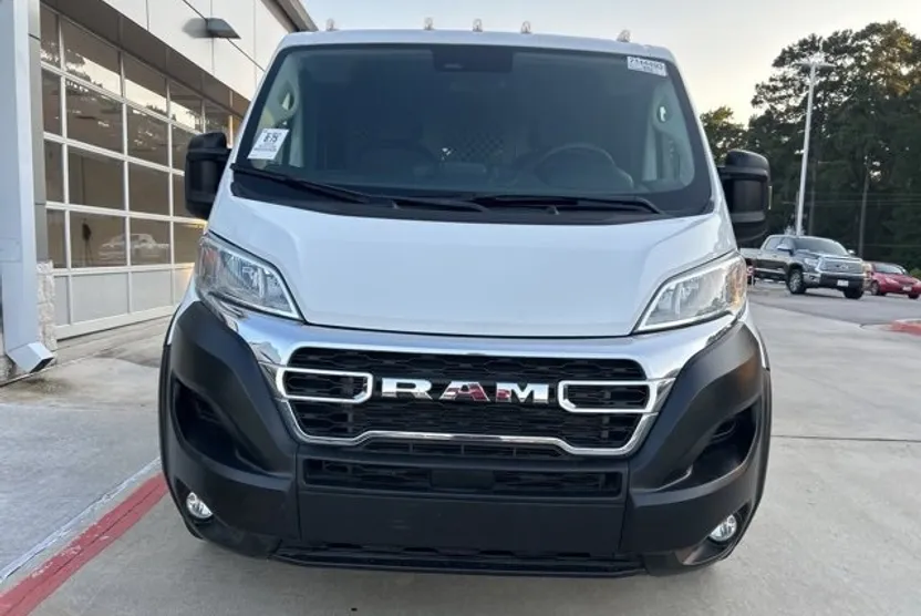 2023 Ram ProMaster 2500 Base Cargo Van photo 1