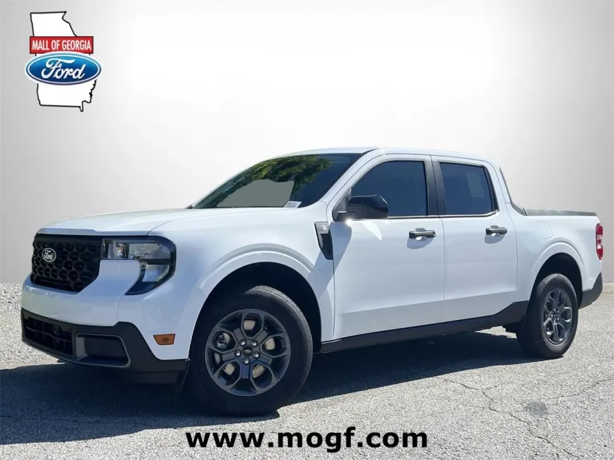 2025 Ford Maverick XLT photo 1