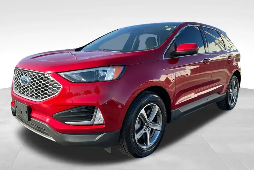2024 Ford Edge SEL photo 1