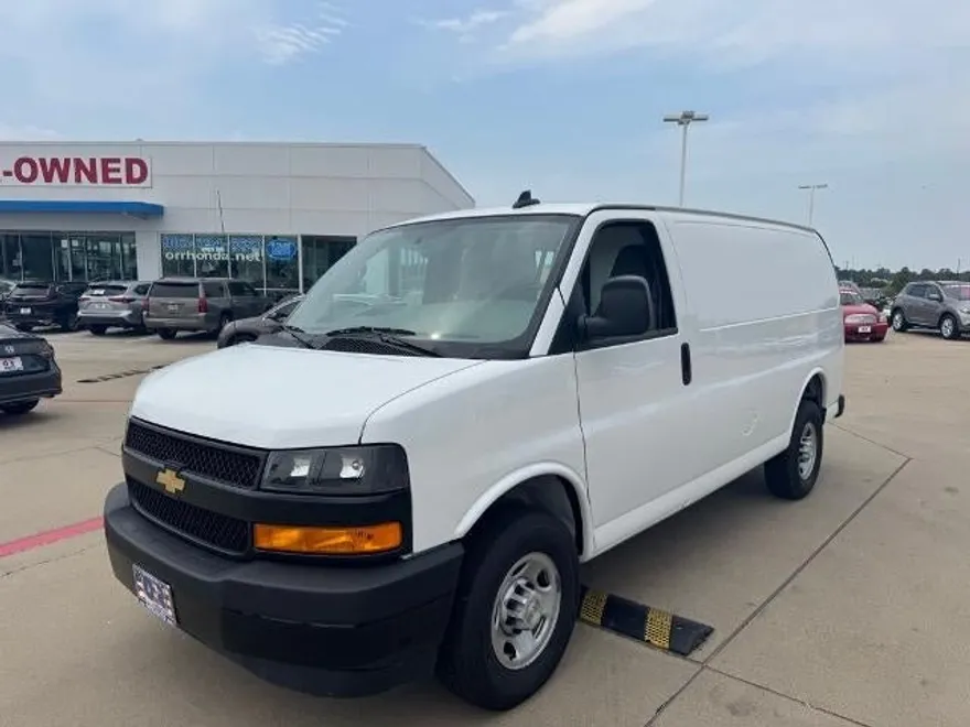 2023 Chevrolet Express 2500 Work Van Cargo photo 1