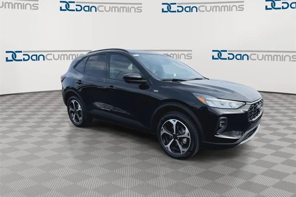2025 Ford Escape Hybrid ST-Line Select photo 1