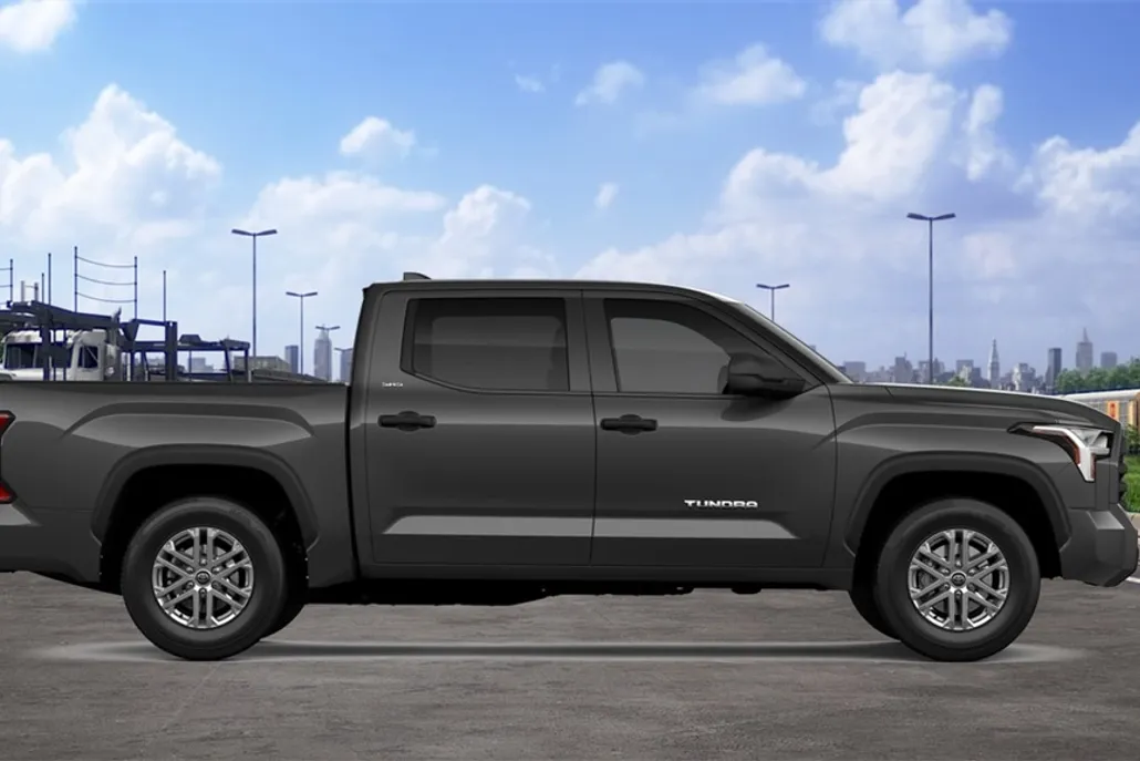 2026 Toyota Tundra SR5 CrewMax photo 1