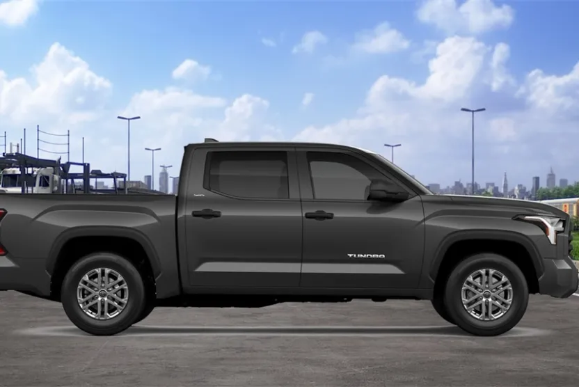 2026 Toyota Tundra SR5 CrewMax photo 1