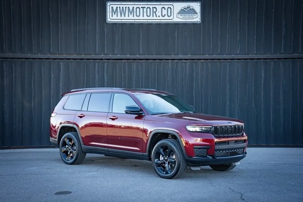 2025 Jeep Grand Cherokee Altitude X photo 1