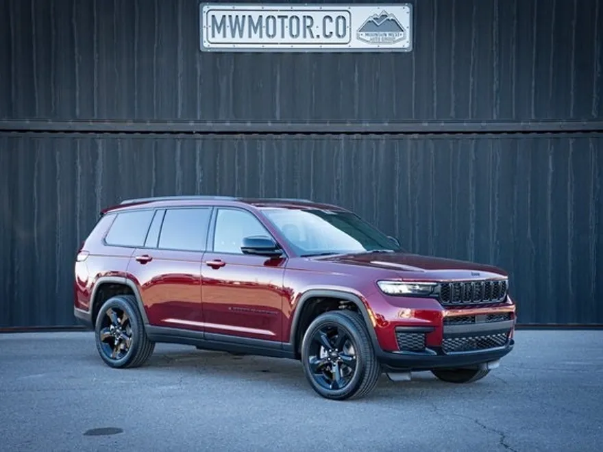 2025 Jeep Grand Cherokee Altitude X photo 1