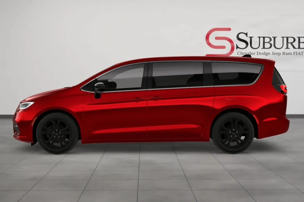 2026 Chrysler Pacifica photo 1