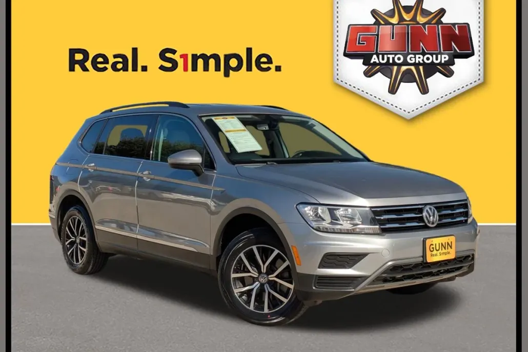 2021 Volkswagen Tiguan SE photo 1