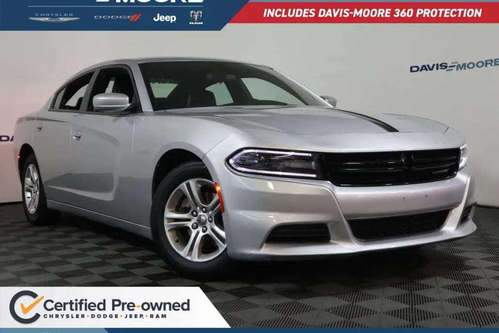 2021 Dodge Charger SXT photo 1