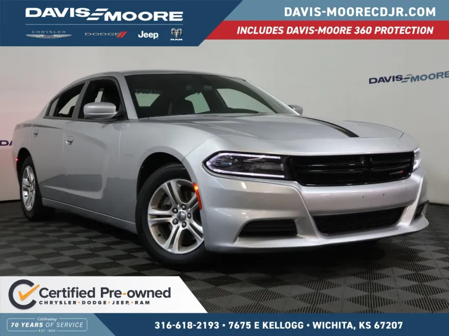 2021 Dodge Charger SXT photo 1