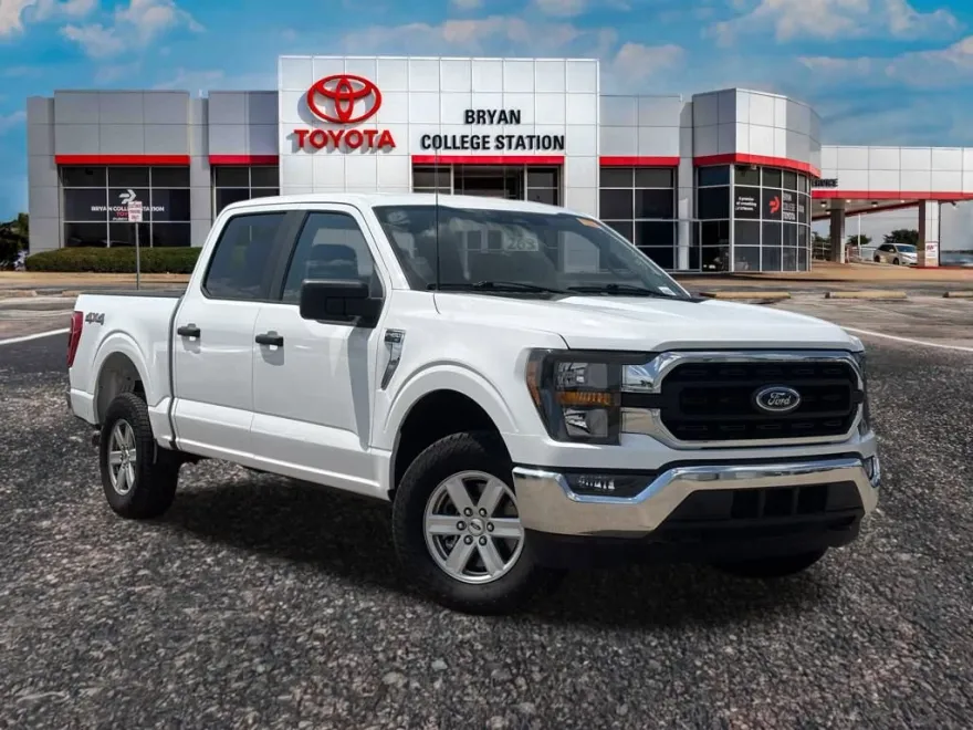 2023 Ford F-150 XLT photo 1