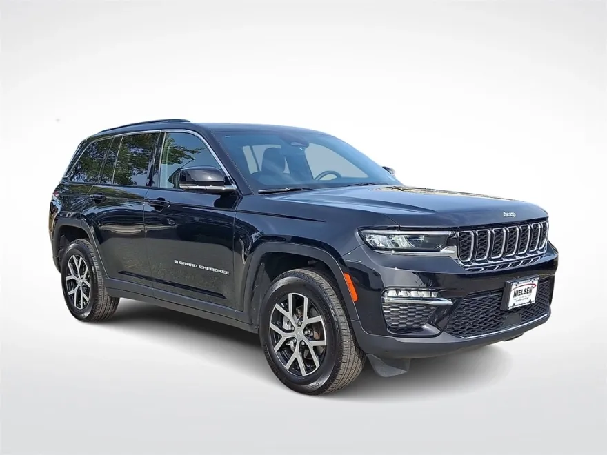 2024 Jeep Grand Cherokee Limited photo 1