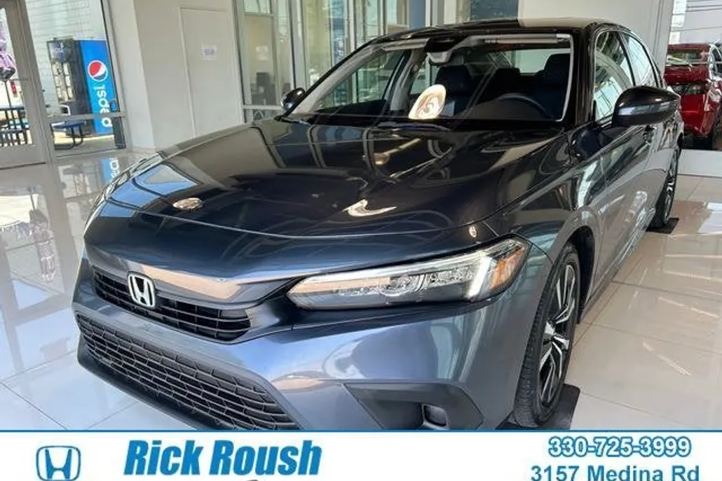 2022 Honda Civic EX photo 1