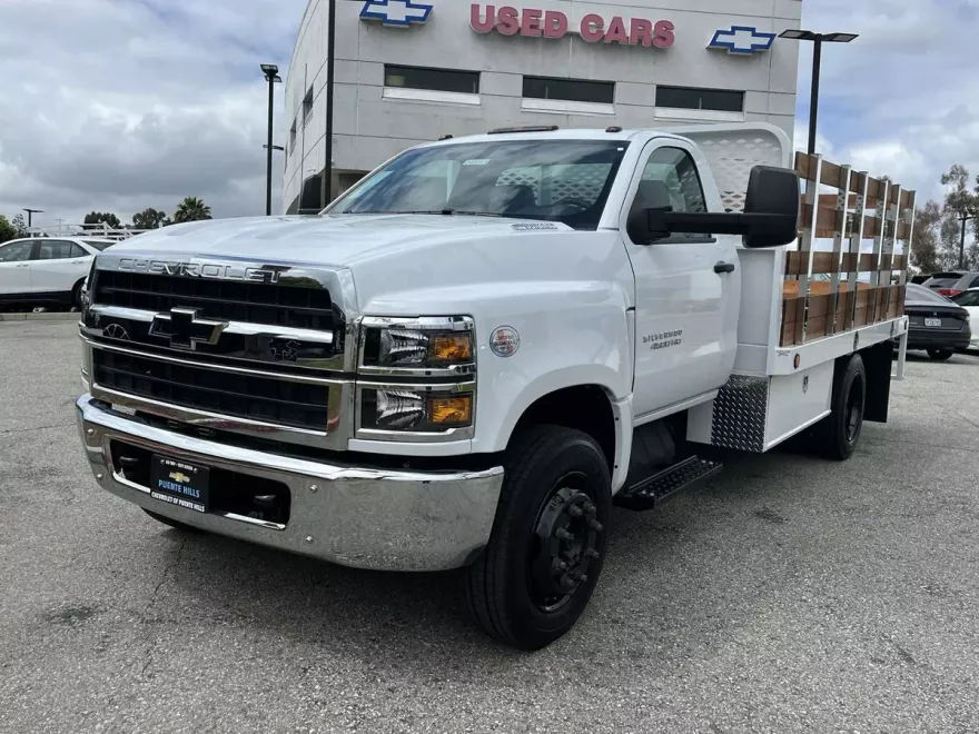 2024 Chevrolet Silverado 4500HD Work Truck photo 1