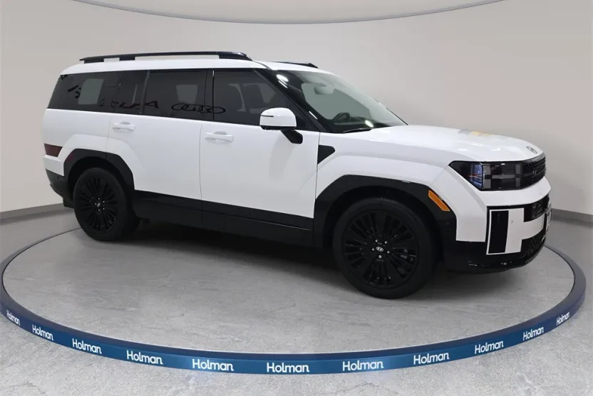 2025 Hyundai Santa Fe photo 1