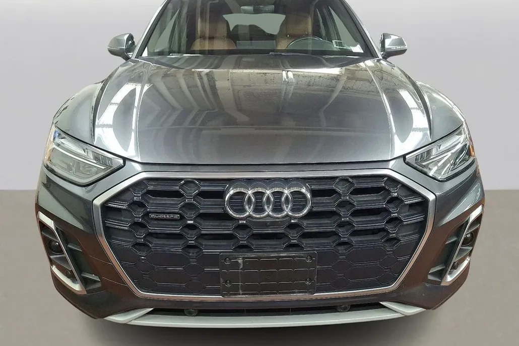 2022 Audi Q5 45 S line Premium photo 1