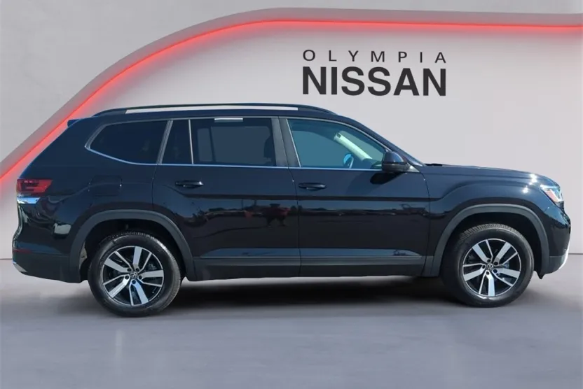 2021 Volkswagen Atlas SE photo 1