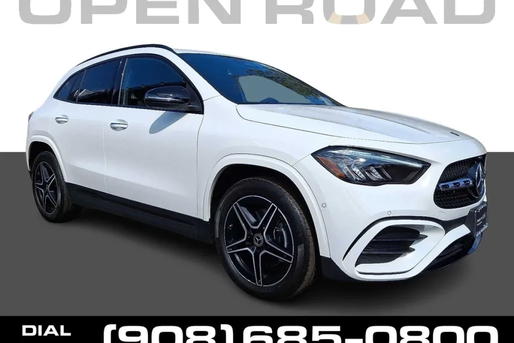 2025 Mercedes Benz GLA 250 4MATIC photo 1