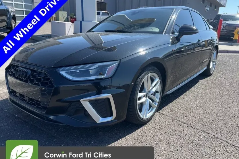2020 Audi A4 Quattro Premium Plus photo 1