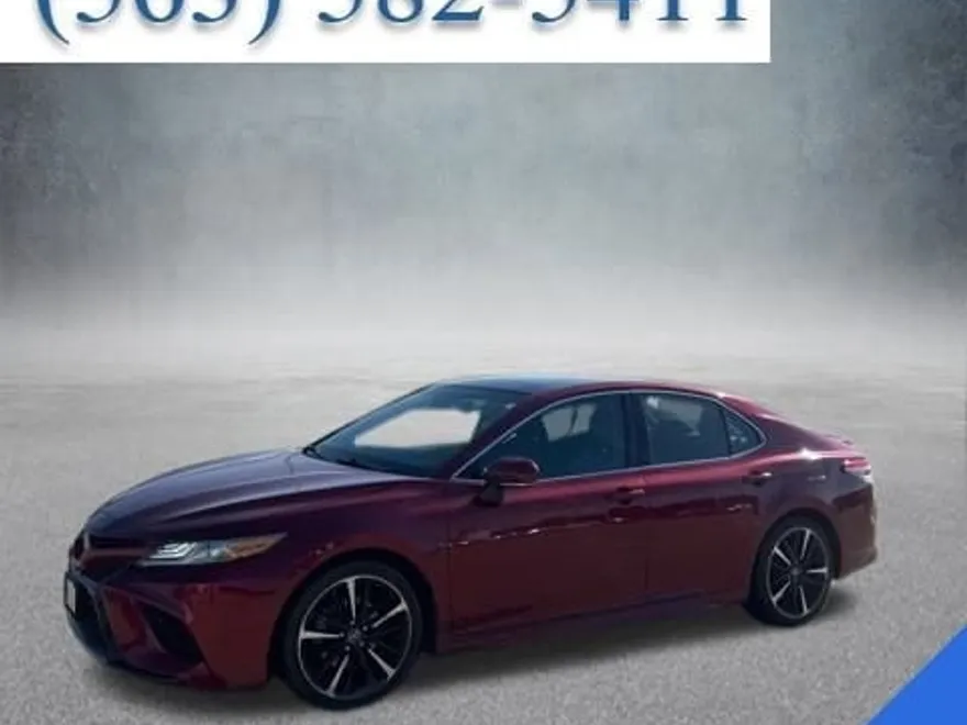 2018 Toyota Camry XSE photo 1