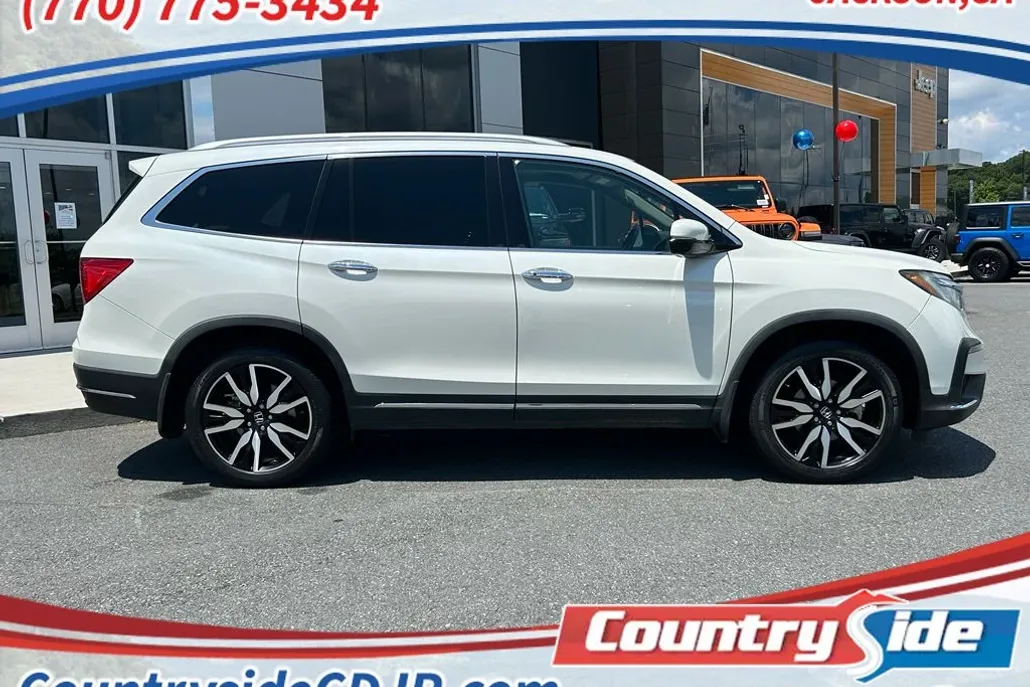 2019 Honda Pilot Touring photo 1