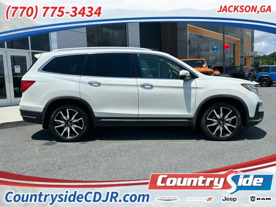 2019 Honda Pilot Touring photo 1