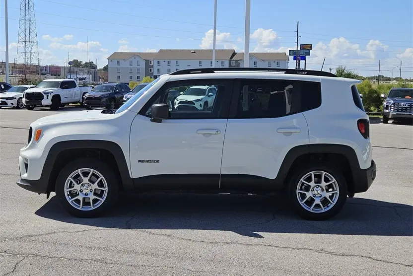 2022 Jeep Renegade Jeepster Sport Upland photo 1