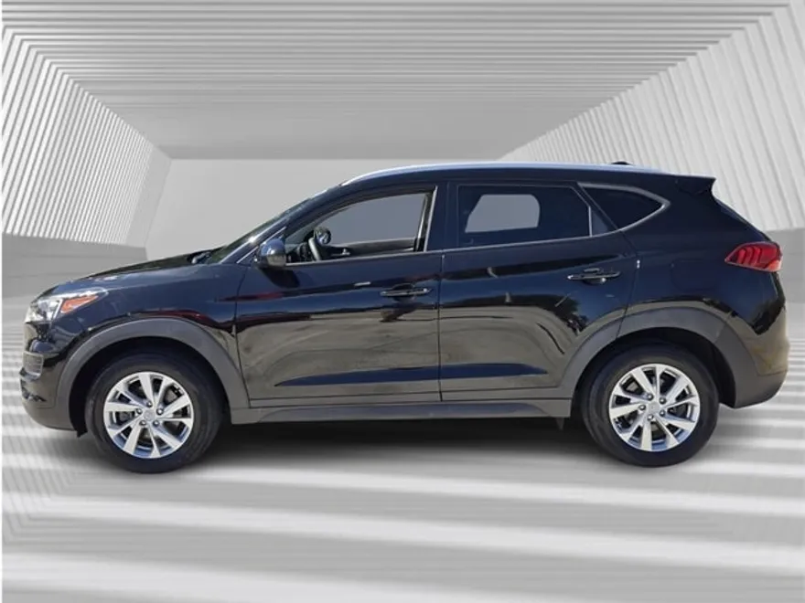 2021 Hyundai Tucson Value photo 1