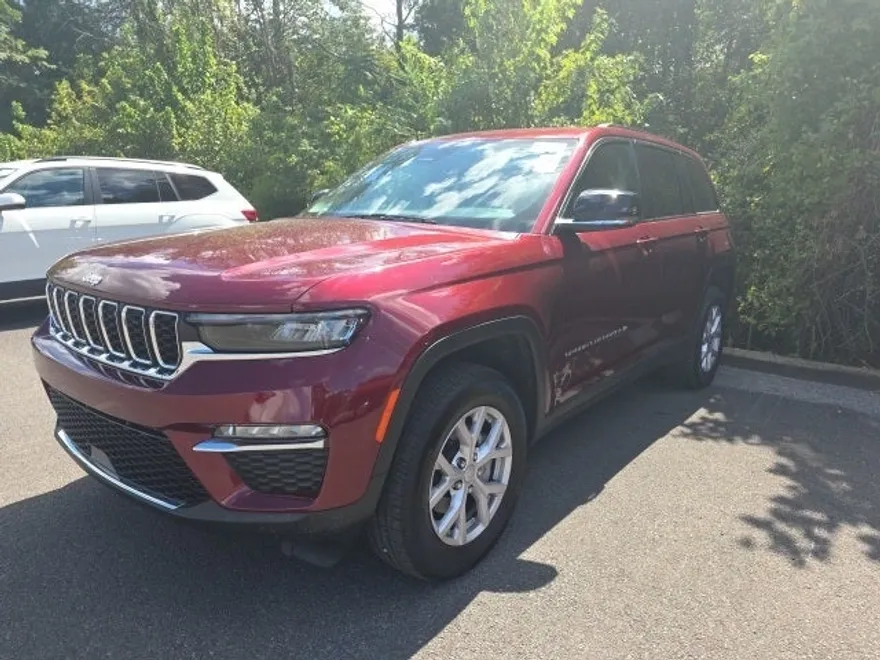 2022 Jeep Grand Cherokee Limited photo 1