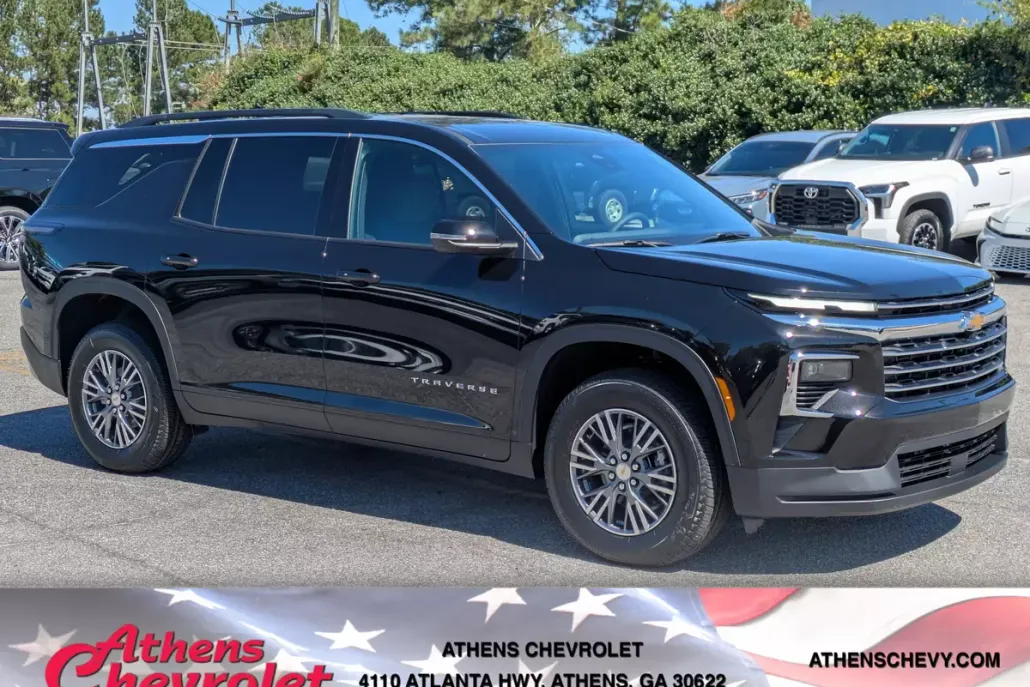 2026 Chevrolet Traverse photo 1
