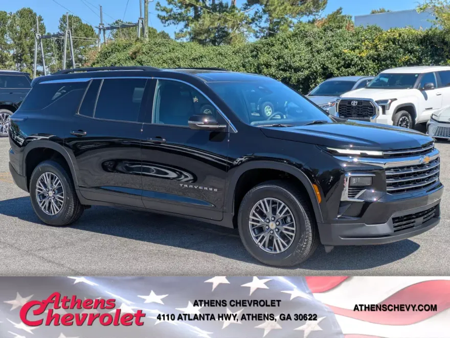 2026 Chevrolet Traverse photo 1